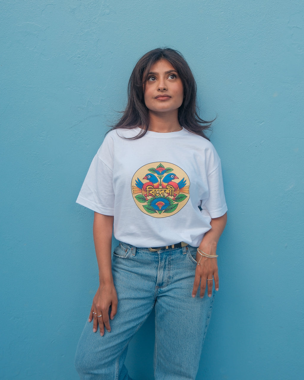 Bideshi Folk Tee